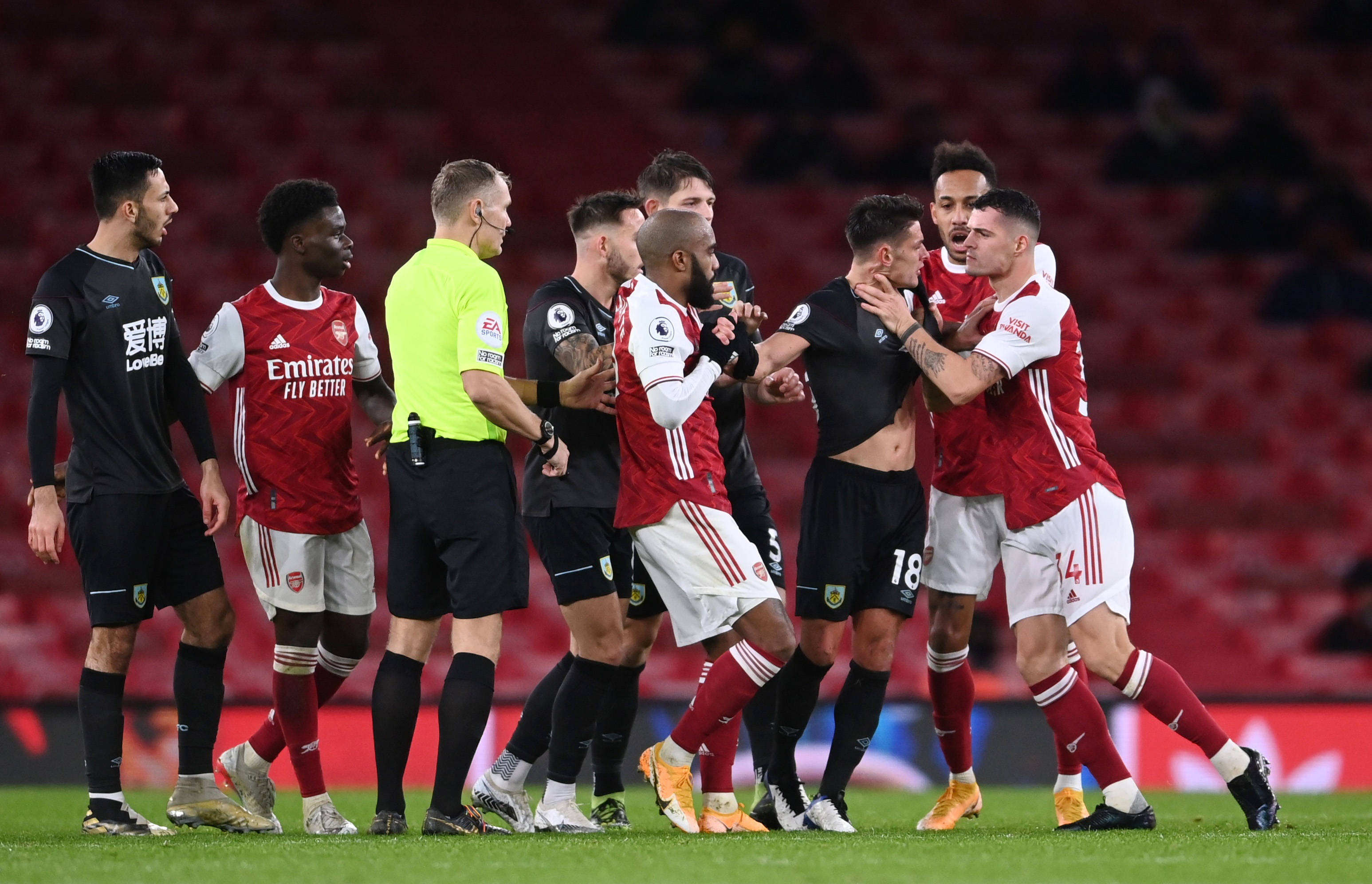 而阿玛德总 而阿玛德总