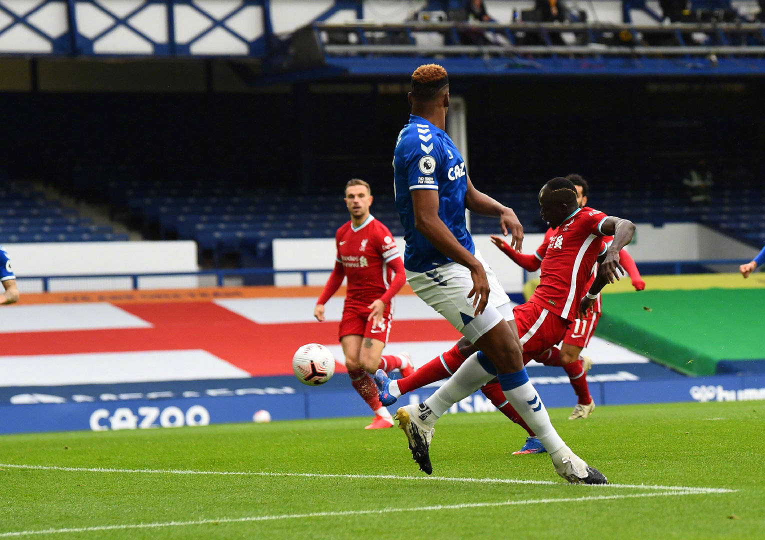 并重视球员 并重视球员